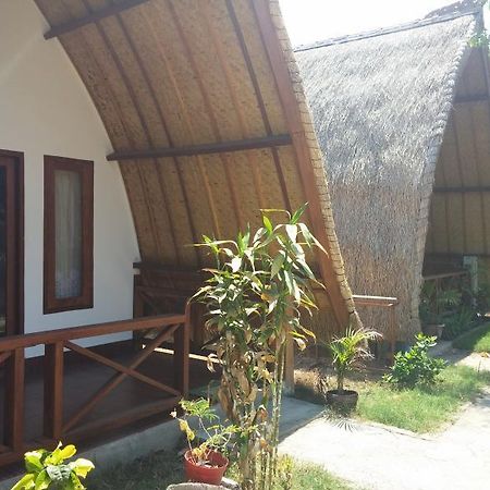 Kokowa Cottages Gili Air Exterior photo